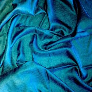 Pure pashmina stole 80X28”.  Brand New.  NOT AN IMITATION!!